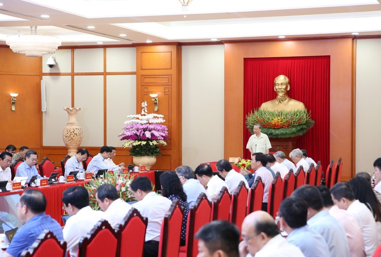 Tổng Bí thư Tô Lâm: Phải lấy việc tháo gỡ điểm nghẽn thể chế làm nhiệm vụ đột phá hàng đầu- Ảnh 4.