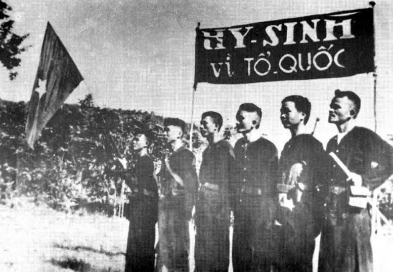 LLVT Quân khu 5: 80 năm sắt son lời thề hy sinh vì Tổ quốc- Ảnh 1. LLVT Quân khu 5: 80 năm sắt son lời thề hy sinh vì Tổ quốc- Ảnh 1.