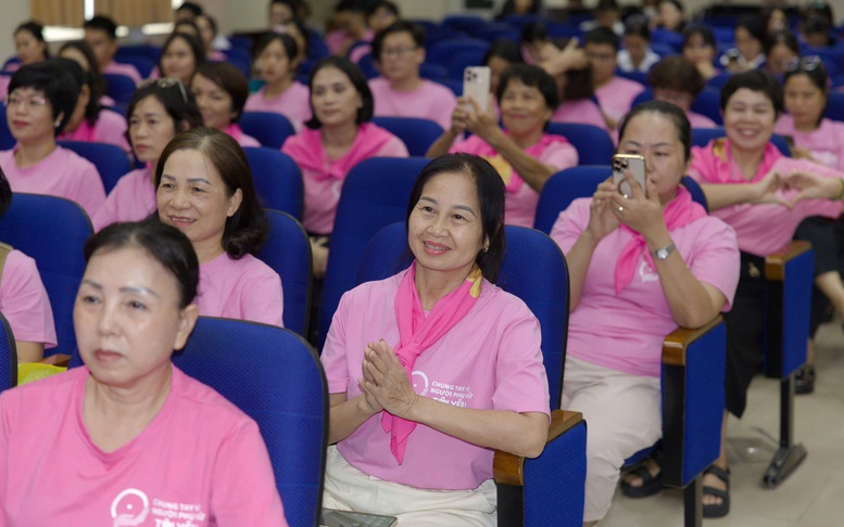 Chiến dịch nâng cao nhận thức về bệnh ung thư vú