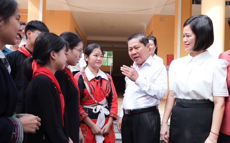Sau lũ, bình yên trở lại ngôi trường vùng cao