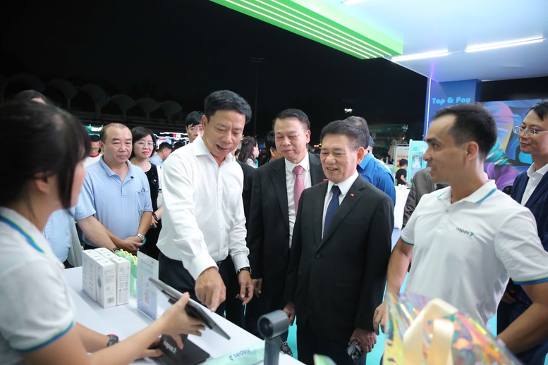 Sóng Festival 2025: 'Một chạm - Vạn niềm tin' lan tỏa thanh toán số- Ảnh 4.