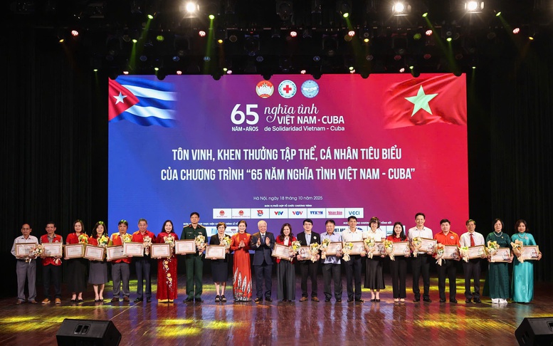 Tổng kết chương trình vận động ủng hộ nhân dân Cuba và trao giải sáng tác ca khúc Việt Nam-Cuba