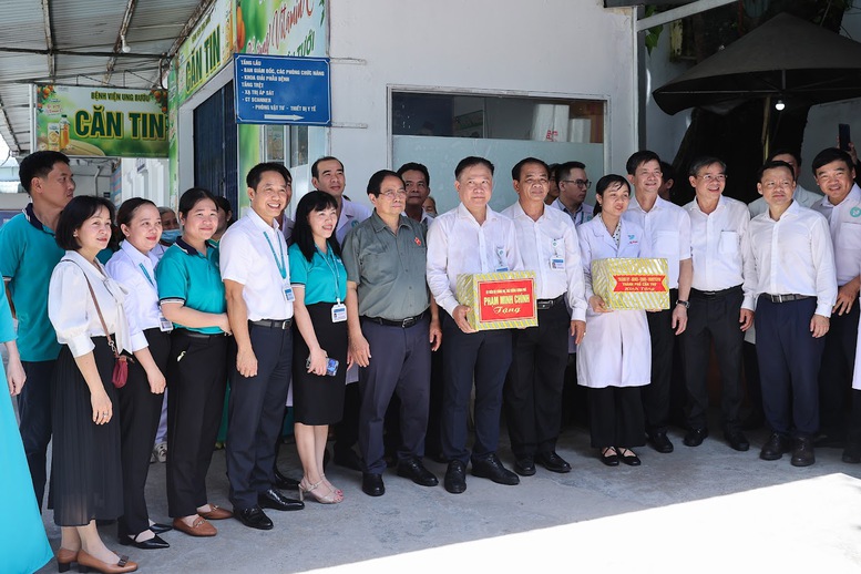 Thủ tướng: Chậm nhất cuối năm 2026 phải xong dự án Bệnh viện Ung bướu Cần Thơ- Ảnh 5.