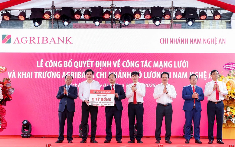 Chủ tịch HĐTV Agribank chỉ đạo khắc phục hậu quả bão số 10