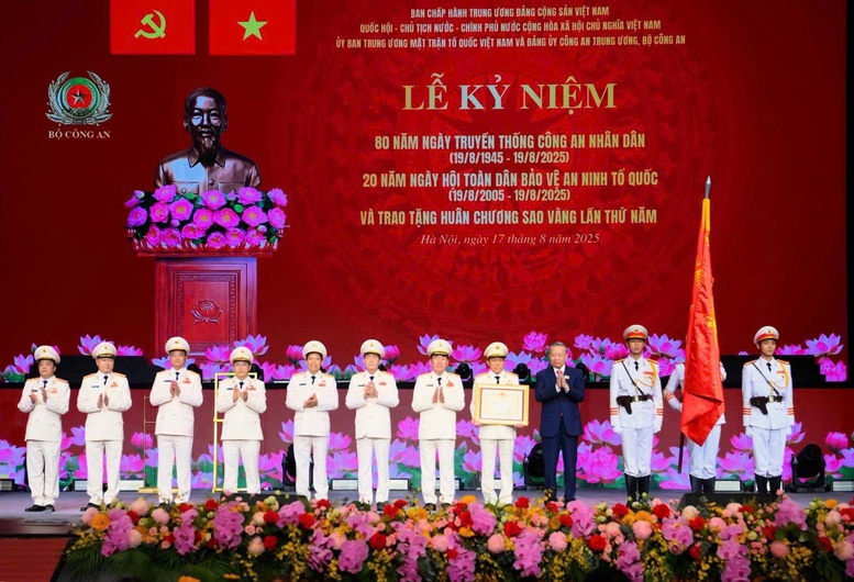 ĐẠI HỘI ĐẠI BIỂU ĐẢNG BỘ CÔNG AN TRUNG ƯƠNG LẦN THỨ VIII - VỮNG MỘT NIỀM TIN QUYẾT THẮNG- Ảnh 3.