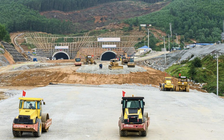 Bộ Xây dựng: Giải ngân vốn đầu tư công đạt hơn 54% kế hoạch năm