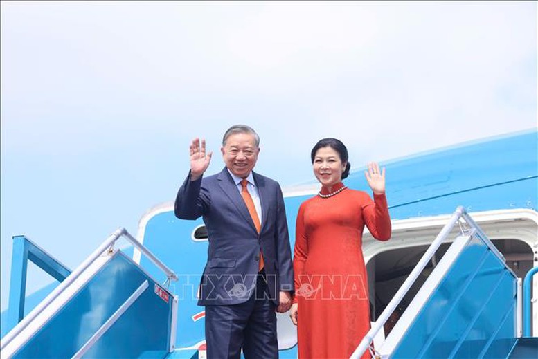 Tổng Bí thư Tô Lâm và Phu nhân lên đường thăm chính thức Cộng hòa Phần Lan- Ảnh 1.