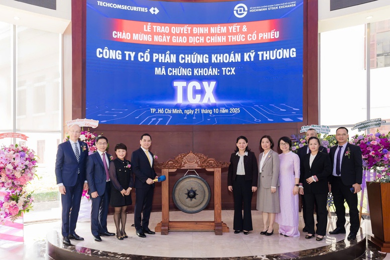 Hơn 2,31 tỷ cổ phiếu TCX chính thức giao dịch, TCBS mở chương mới tăng trưởng- Ảnh 1.