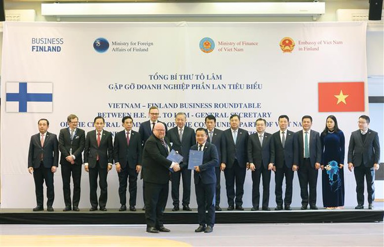 Tổng Bí thư Tô Lâm gặp một số doanh nghiệp tiêu biểu của Phần Lan- Ảnh 6.
