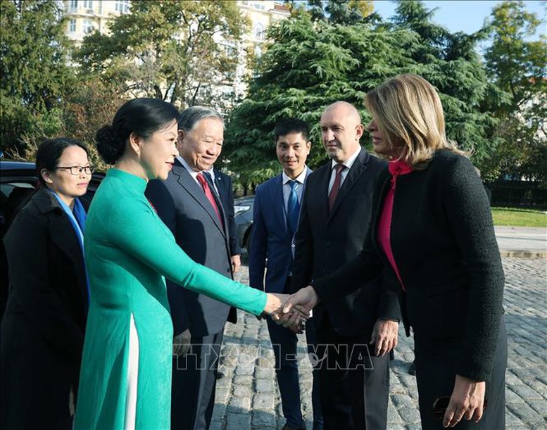 Lễ đón Tổng Bí thư Tô Lâm và Phu nhân thăm chính thức Cộng hòa Bulgaria- Ảnh 1.