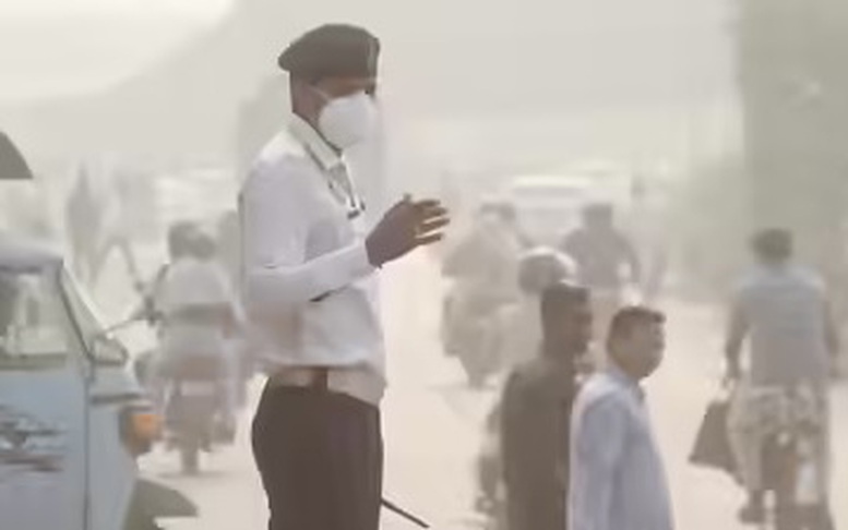 Ấn Độ lần đầu thử nghiệm mưa nhân tạo để giảm ô nhiễm ở thủ đô