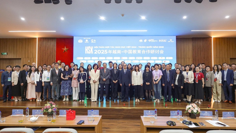 Dấu ấn hợp tác giáo dục Việt - Trung 2025 tại Trường Đại học Đại Nam- Ảnh 1. Dấu ấn hợp tác giáo dục Việt - Trung 2025 tại Trường Đại học Đại Nam- Ảnh 1.