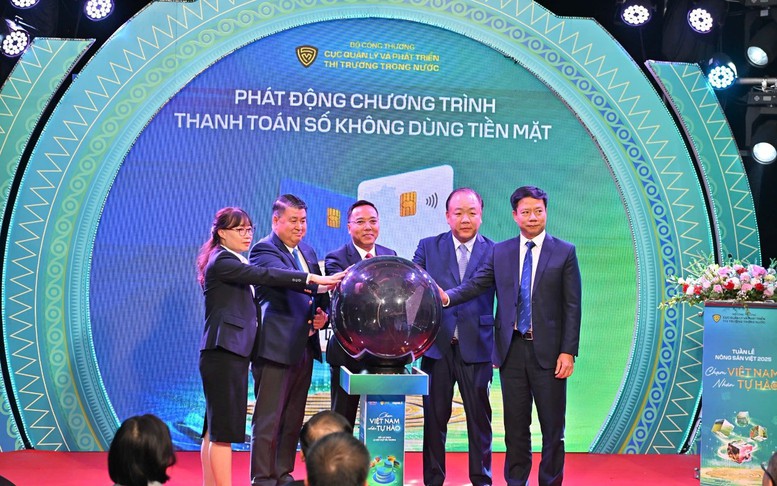 NAPAS lan tỏa niềm tự hào hàng Việt qua “Chạm Việt Nam”