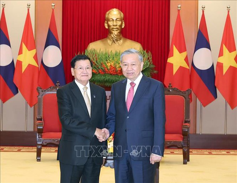 Tổng Bí thư Tô Lâm tiếp Tổng Bí thư, Chủ tịch nước Lào Thongloun Sisoulith nhân dịp dự Lễ mở ký Công ước Hà Nội- Ảnh 1. Tổng Bí thư Tô Lâm tiếp Tổng Bí thư, Chủ tịch nước Lào Thongloun Sisoulith nhân dịp dự Lễ mở ký Công ước Hà Nội- Ảnh 1.