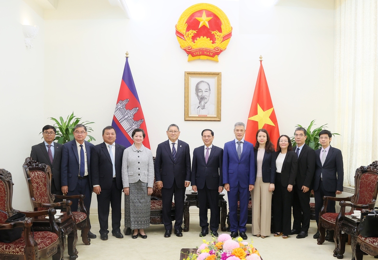 Việt Nam tổ chức Lễ mở ký Công ước Hà Nội thành công mỹ mãn- Ảnh 3. Việt Nam tổ chức Lễ mở ký Công ước Hà Nội thành công mỹ mãn- Ảnh 3.