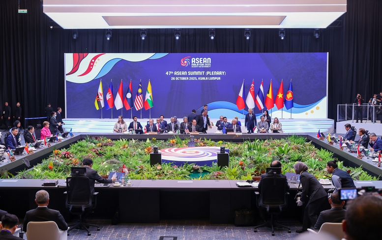 Thủ tướng: ASEAN cần phát huy mạnh mẽ 3 cội nguồn sức mạnh chiến lược- Ảnh 2. Thủ tướng: ASEAN cần phát huy mạnh mẽ 3 cội nguồn sức mạnh chiến lược- Ảnh 2.