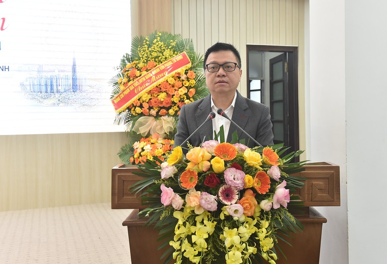 Ra mắt cuốn sách 'Con người Việt Nam vào kỷ nguyên mới'- Ảnh 3. Ra mắt cuốn sách 'Con người Việt Nam vào kỷ nguyên mới'- Ảnh 3.