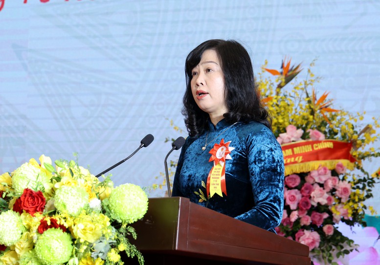 Phó Thủ tướng Lê Thành Long lưu ý 5 nội dung tại Đại hội Thi đua yêu nước ngành y tế- Ảnh 2. Phó Thủ tướng Lê Thành Long lưu ý 5 nội dung tại Đại hội Thi đua yêu nước ngành y tế- Ảnh 2.