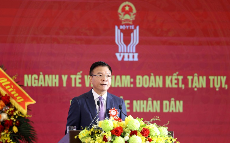 Phó Thủ tướng Lê Thành Long lưu ý 5 nội dung tại Đại hội Thi đua yêu nước ngành y tế