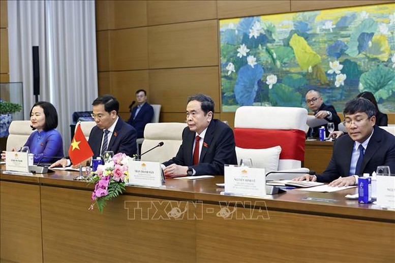 Chủ tịch Quốc hội Trần Thanh Mẫn tiếp Chủ tịch Hạ viện Uzbekistan- Ảnh 3.