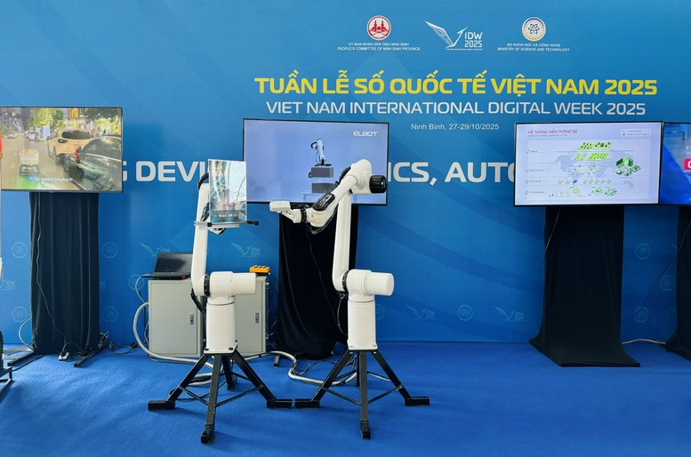 Khai mạc Tuần lễ Số Quốc tế Việt Nam 2025- Ảnh 3. Khai mạc Tuần lễ Số Quốc tế Việt Nam 2025- Ảnh 3.