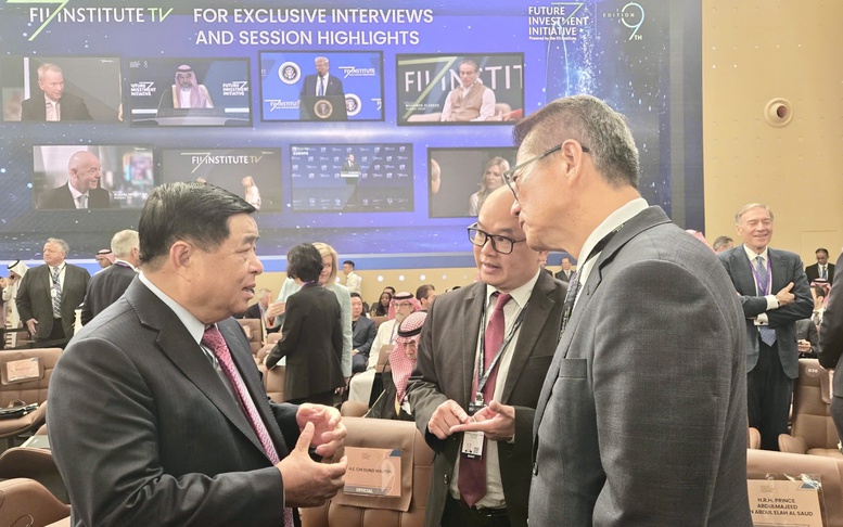 Phó Thủ tướng Nguyễn Chí Dũng tiếp tập đoàn tư vấn chiến lược hàng đầu thế giới- Ảnh 4. Phó Thủ tướng Nguyễn Chí Dũng tham dự Hội nghị FII9