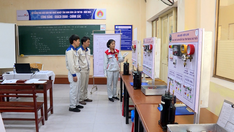 Đề xuất mới về mức chi hoạt động Hội giảng giáo viên dạy nghề, Hội thi thiết bị dạy nghề tự làm- Ảnh 1. Đề xuất mới về mức chi hoạt động Hội giảng giáo viên dạy nghề, Hội thi thiết bị dạy nghề tự làm- Ảnh 1.