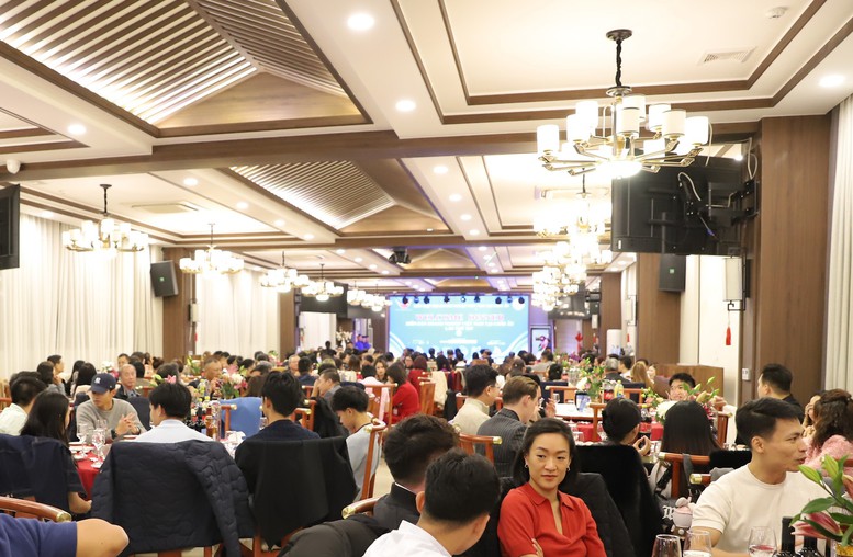 Diễn đàn Doanh nghiệp Việt Nam tại châu Âu – Dấu ấn kết nối và trách nhiệm cộng đồng- Ảnh 1. Diễn đàn Doanh nghiệp Việt Nam tại châu Âu – Dấu ấn kết nối và trách nhiệm cộng đồng- Ảnh 1.