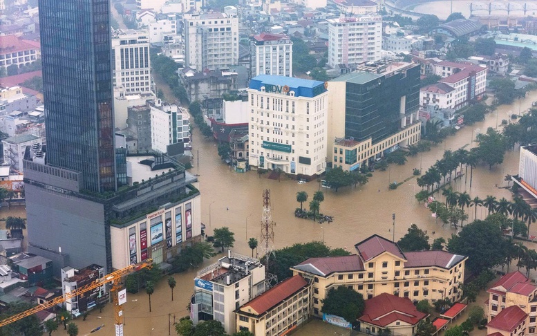 Hỗ trợ khẩn cấp 350 tỷ đồng cho TP Huế, Quảng Trị, Quảng Ngãi khắc phục thiệt hại mưa lũ