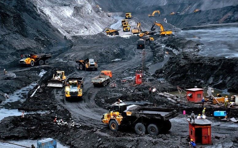 Vượt khó khăn mưa bão, TKV tiếp tục giữ vững kết quả sản xuất kinh doanh