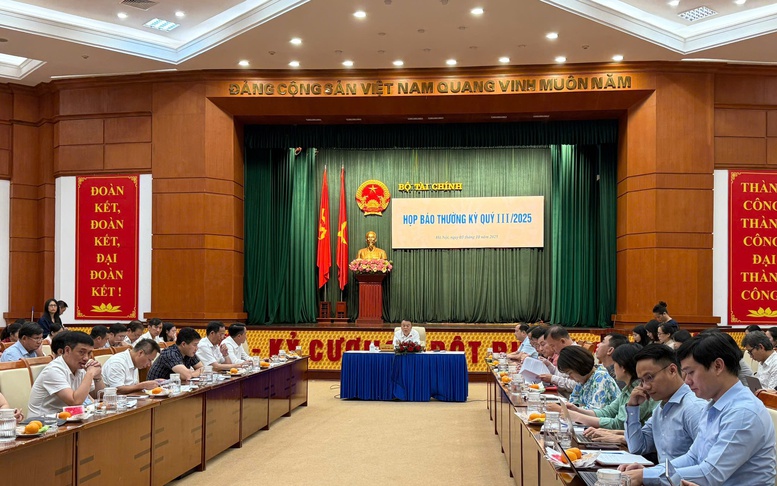 Bộ Tài chính thông tin về nỗ lực nâng hạng thị trường chứng khoán, tài sản mã hóa