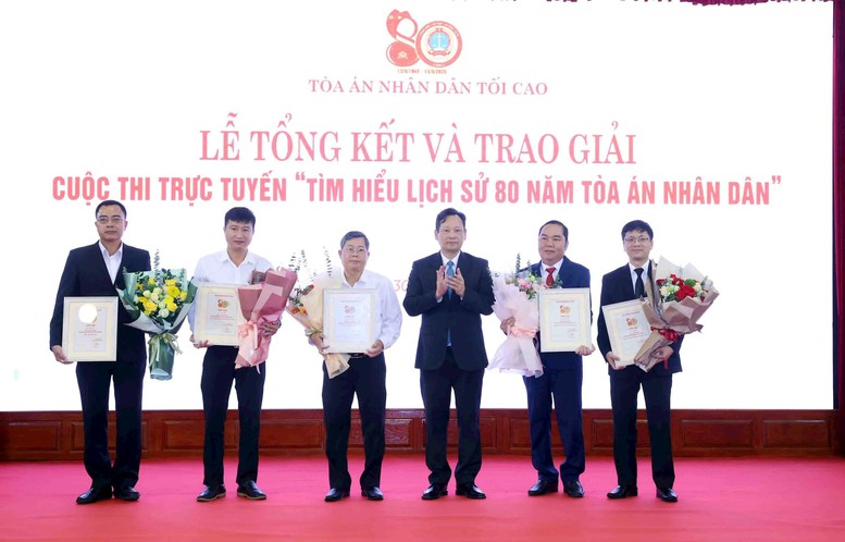 11 tập thể, cá nhân đạt giải trong cuộc thi trực tuyến 'Tìm hiểu lịch sử 80 năm Tòa án nhân dân'- Ảnh 2. 11 tập thể, cá nhân đạt giải trong cuộc thi trực tuyến 'Tìm hiểu lịch sử 80 năm Tòa án nhân dân'- Ảnh 2.