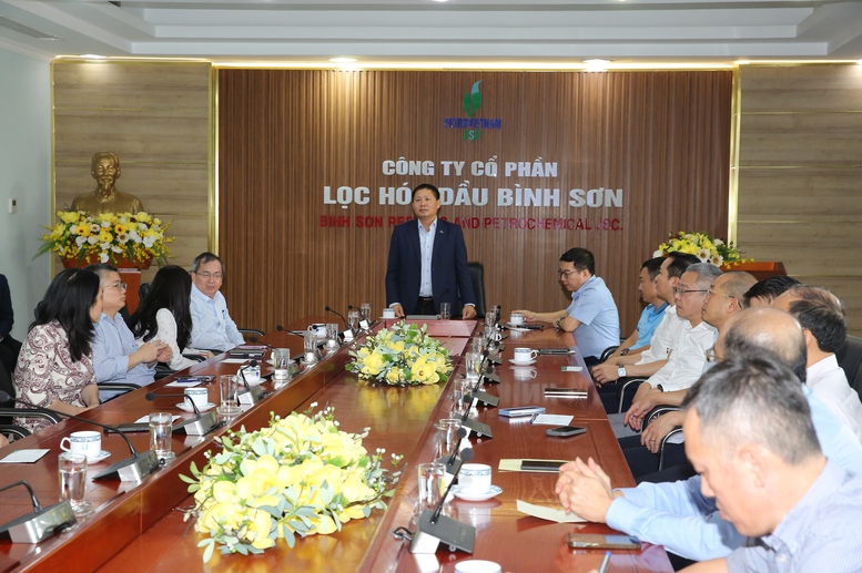 BSR quyên góp ủng hộ đồng bào Quảng Ngãi khắc phục hậu quả mưa lũ- Ảnh 1. BSR quyên góp ủng hộ đồng bào Quảng Ngãi khắc phục hậu quả mưa lũ- Ảnh 1.