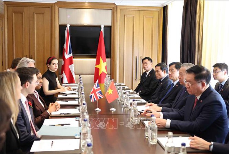 Tổng Bí thư Tô Lâm hội kiến Chủ tịch Đảng Bảo thủ Anh Kemi Badenoch- Ảnh 2. Tổng Bí thư Tô Lâm hội kiến Chủ tịch Đảng Bảo thủ Anh Kemi Badenoch- Ảnh 2.