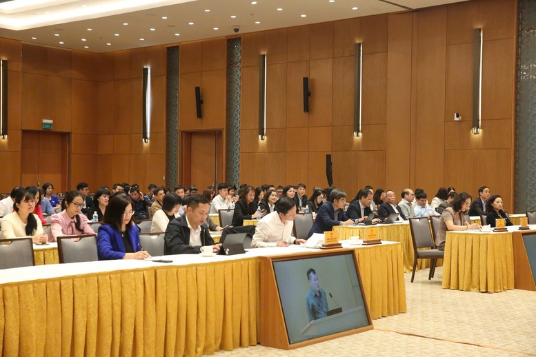 Đảng ủy Chính phủ tổ chức Hội nghị Thông tin chuyên đề quý IV/2025- Ảnh 2.