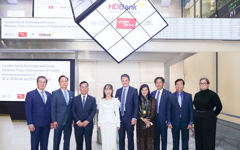 Lãnh đạo HDBank thăm Sàn giao dịch chứng khoán London