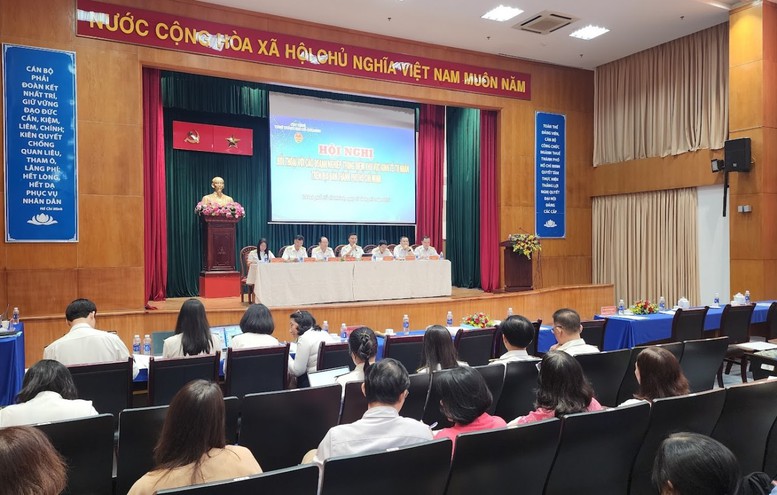 Doanh nghiệp cần phối hợp chặt chẽ với cơ quan thuế gỡ cảnh báo rủi ro hóa đơn- Ảnh 1. Doanh nghiệp cần phối hợp chặt chẽ với cơ quan thuế gỡ cảnh báo rủi ro hóa đơn- Ảnh 1.