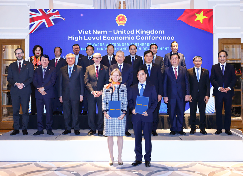 VNVC hợp tác với Tập đoàn GSK của Anh về tiếp cận thuốc, vaccine mới- Ảnh 1.