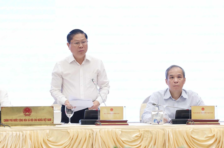 Họp báo Chính phủ tháng 9: Các vấn đề kinh tế, tài chính, giáo dục thu hút quan tâm- Ảnh 4.