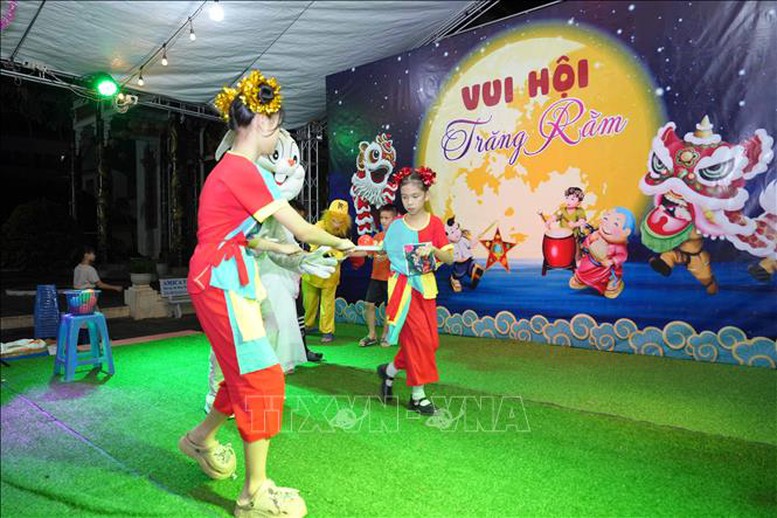 Không khí Tết Trung thu tại các nước- Ảnh 5.