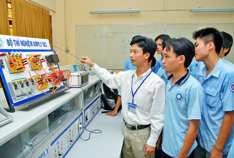 
Đề xuất sửa quy định về xử phạt vi phạm hành chính lĩnh vực giáo dục, giáo dục nghề nghiệp- Ảnh 1.