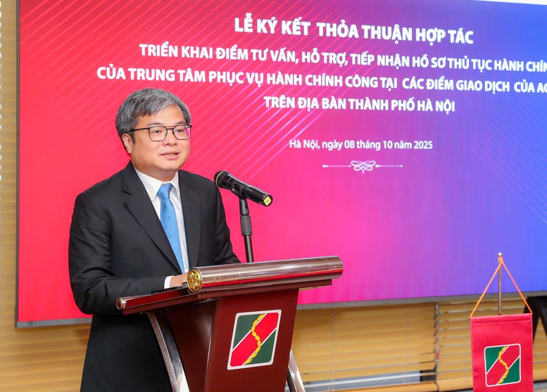 Agribank tiên phong mô hình “3 bên – 1 điểm chạm”, đưa dịch vụ công đến gần người dân- Ảnh 4.