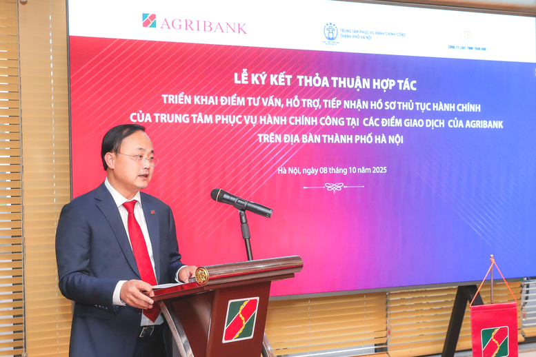 Agribank tiên phong mô hình “3 bên – 1 điểm chạm”, đưa dịch vụ công đến gần người dân- Ảnh 3.