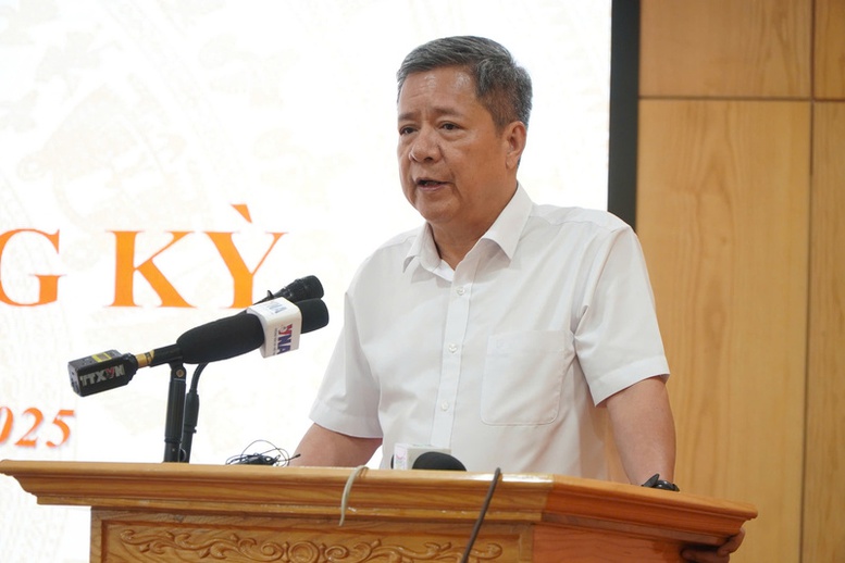 Bộ Công Thương: Người dân lắp điện mặt trời mái nhà chỉ cần thông báo, không cần giấy phép- Ảnh 1.