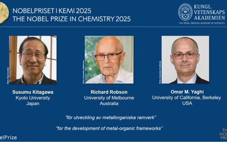 Giải Nobel Hóa học 2025 vinh danh 3 nhà khoa học vì phát triển khung cơ kim