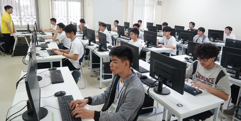 Chương trình giáo dục nâng cao dành cho các môn chuyên trong trường chuyên- Ảnh 1.