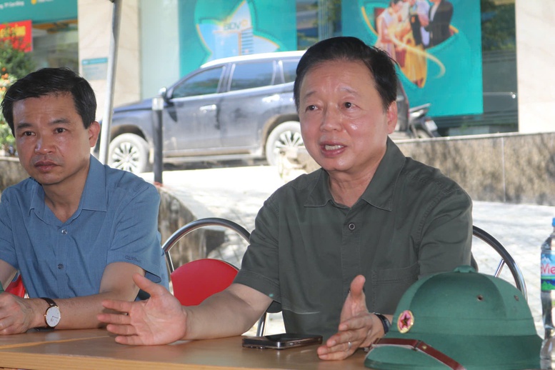 Phó Thủ tướng Trần Hồng Hà thăm hỏi người dân, chỉ đạo khắc phục hậu quả mưa lũ tại tỉnh Cao Bằng- Ảnh 5.
