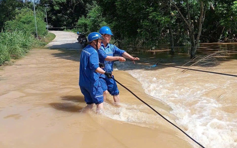 Dịch vụ của VNPT bảo đảm phục vụ chính quyền và người dân vùng mưa lũ