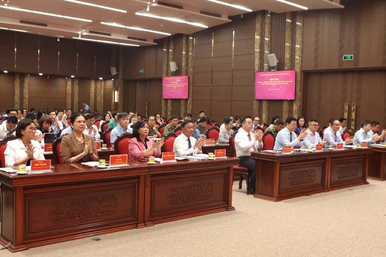 Tiếp tục phát huy tinh thần yêu nước, bồi đắp niềm tin và khát vọng phát triển- Ảnh 2.