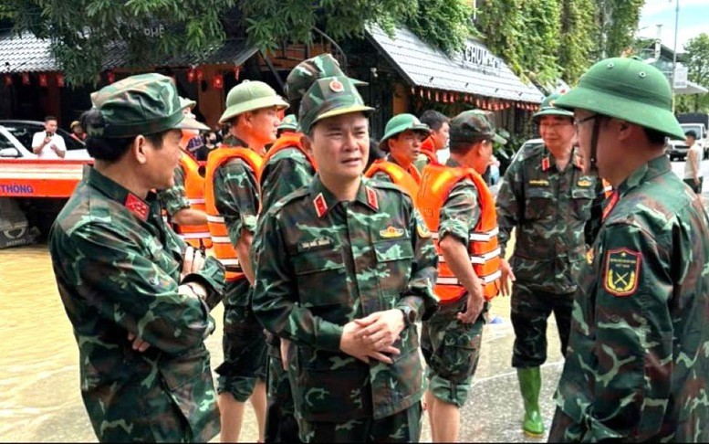 Viettel dồn quân, ứng cứu thông tin xuyên đêm tại Thái Nguyên trong lũ lịch sử